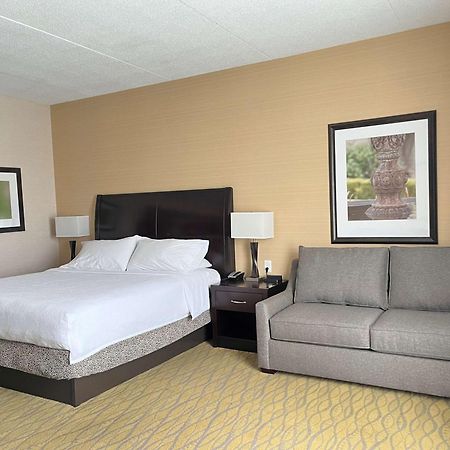 Hilton Garden Inn Indiana at IUP Bagian luar foto