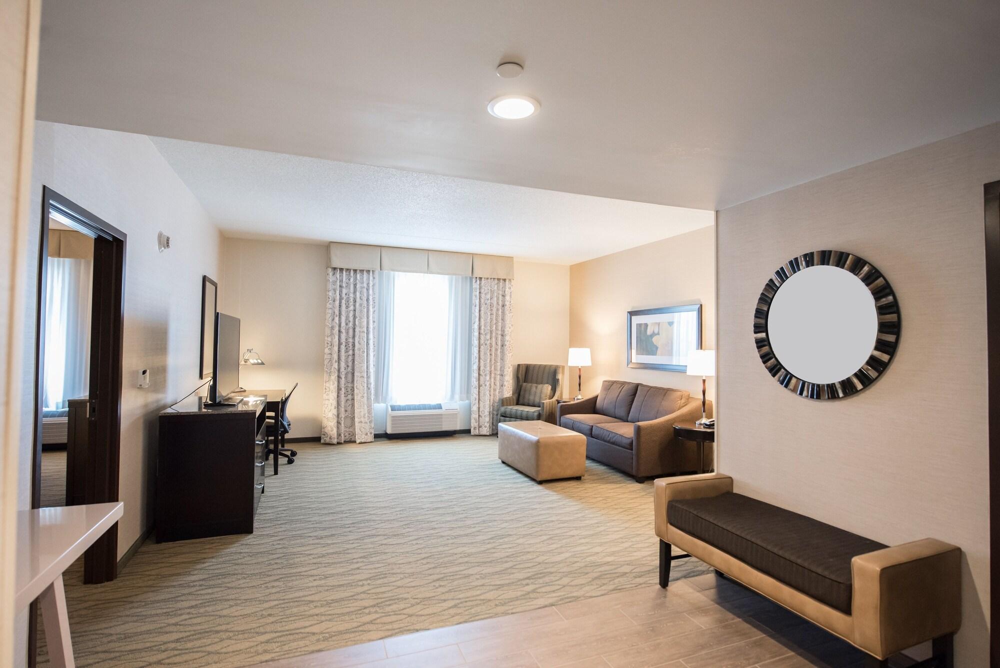 Hilton Garden Inn Indiana at IUP Bagian luar foto