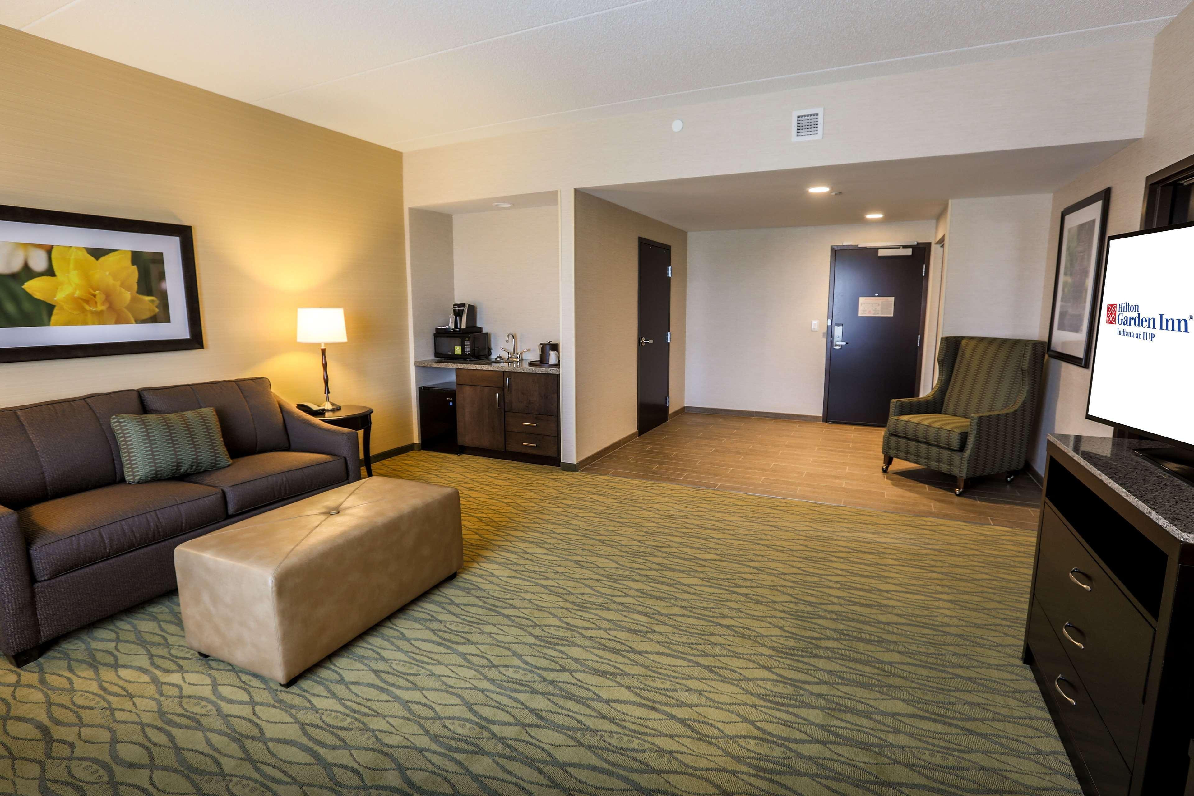 Hilton Garden Inn Indiana at IUP Bagian luar foto