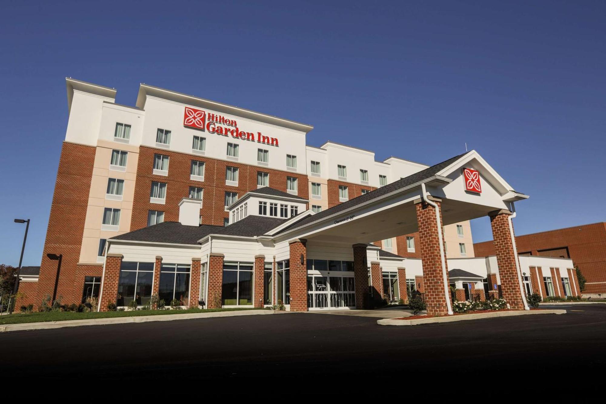 Hilton Garden Inn Indiana at IUP Bagian luar foto