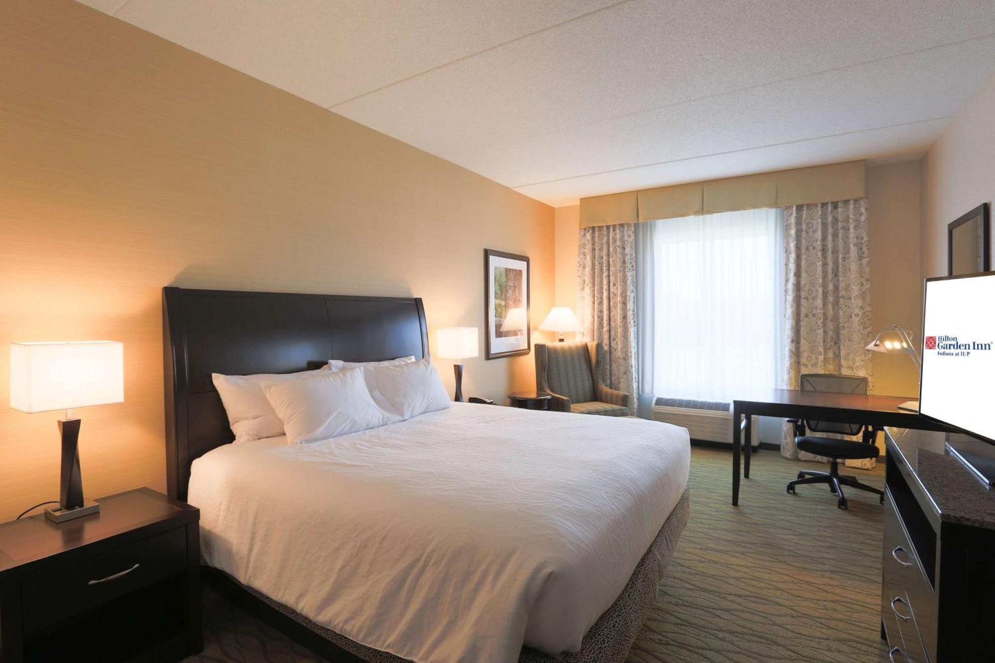 Hilton Garden Inn Indiana at IUP Bagian luar foto