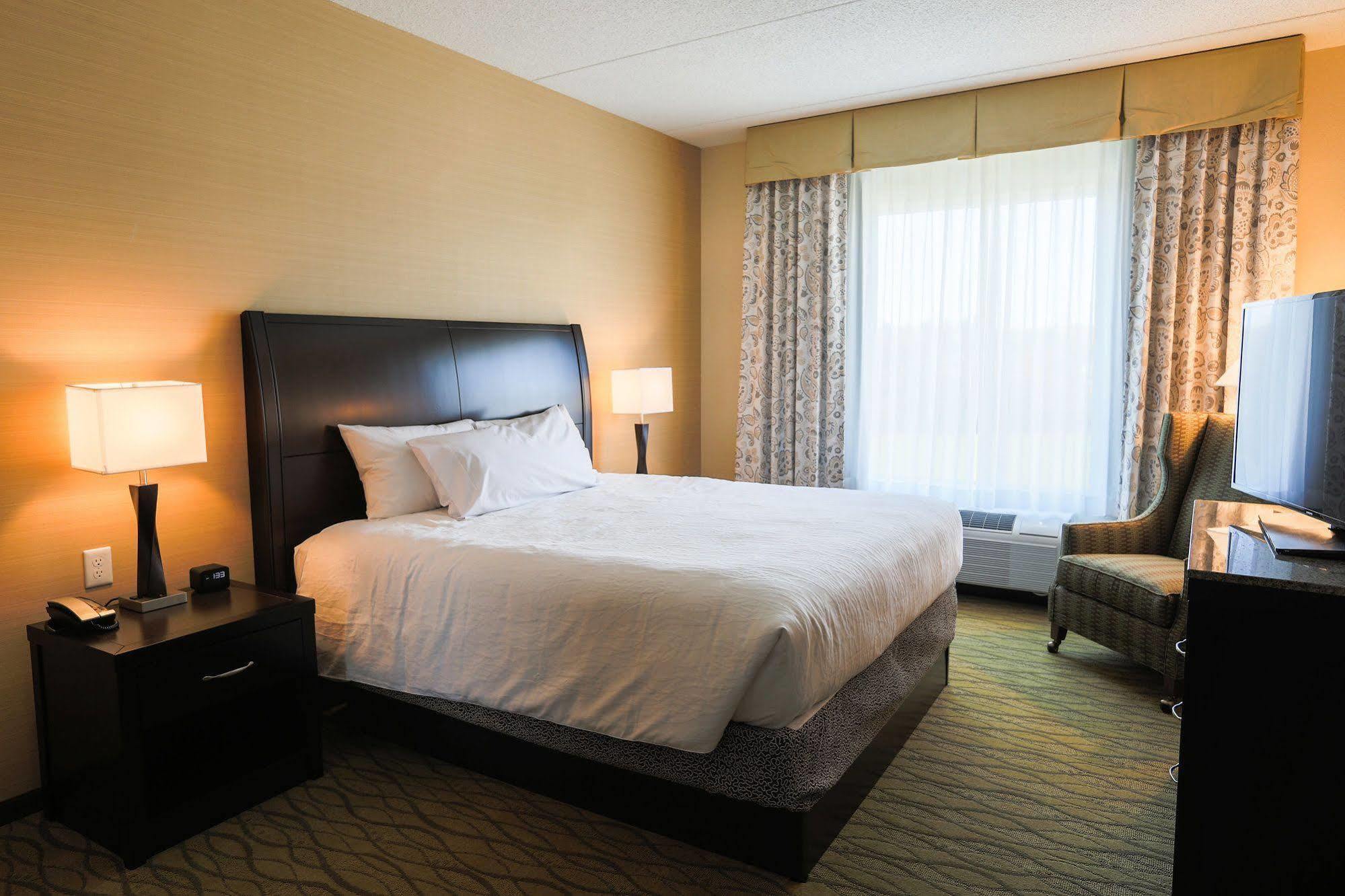 Hilton Garden Inn Indiana at IUP Bagian luar foto